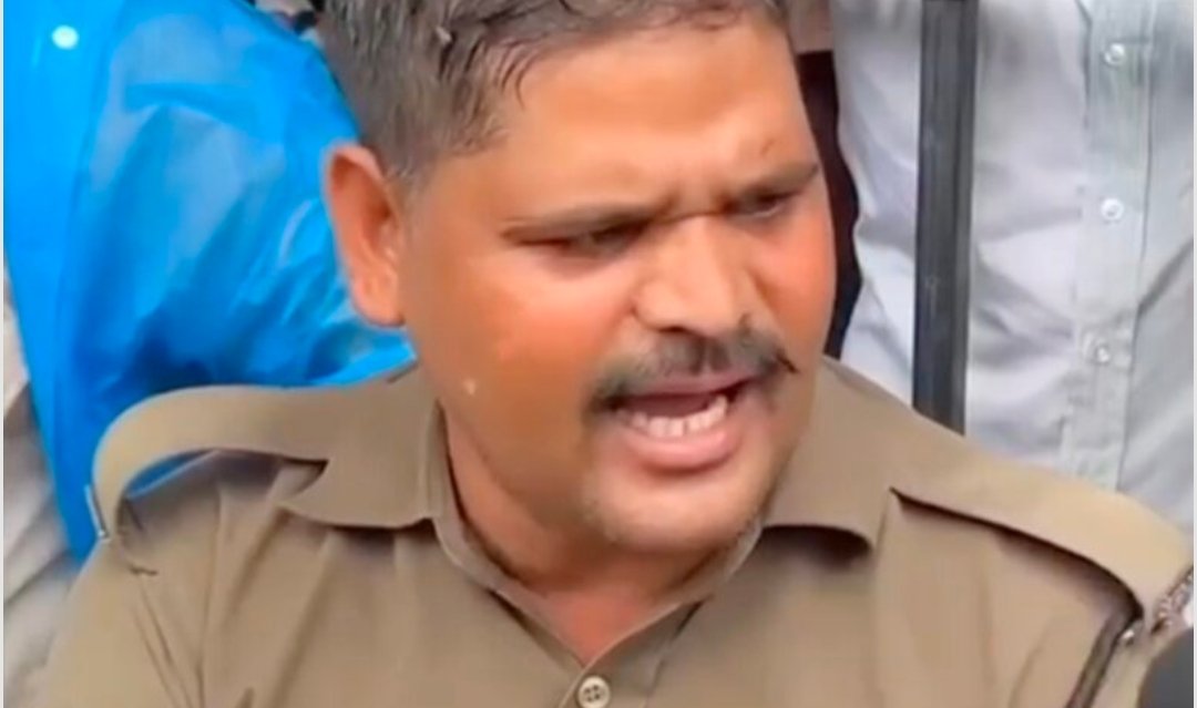 उत्तराखंड पुलिस का सस्पेंड सिपाही निकला जंतर-मंतर पर भाषण देने वाला, एक बड़े अधिकारी का रह चुका गनर व करीबी